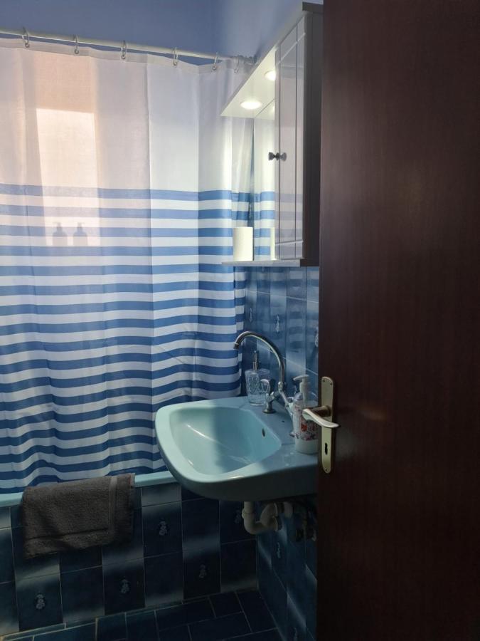 Seaside Apartment In Xilokastro - Thalassa Blue By Booking Kottas Xylokastro Eksteriør billede